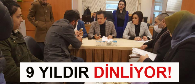 9 Yıldır her perşembe ara vermeden dinliyor!