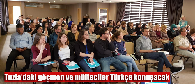 Mülteci ve Göçmenler için okur yazarlık konferansı