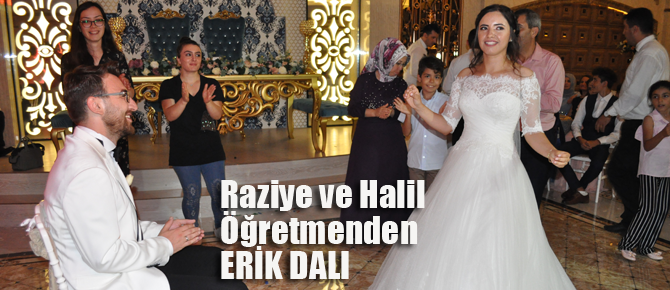 Raziye ve Halil öğretmen bir ömür boyu mutluluğa evet dedi