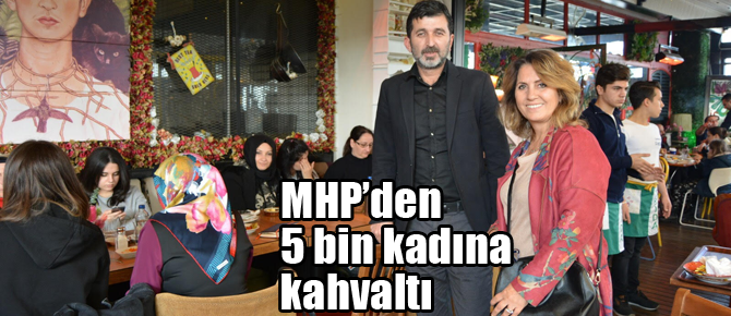 MHP'ye kadın eli değdi!