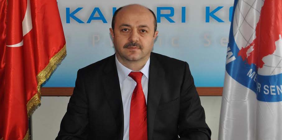 Eğitimciler CHP'li Öz'den özür bekliyor