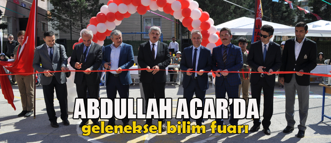 Abdullah Acar'da geleneksel bilim fuarı