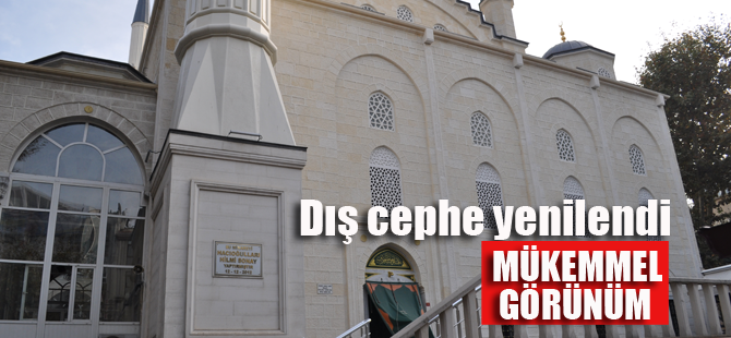 Pendik Çarşı Camii’nin dış cephesi yenilendi