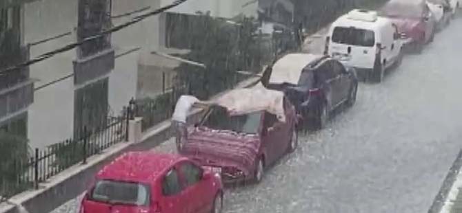 İstanbul'da şiddetli dolu yağışı! Anadolu Yakası..