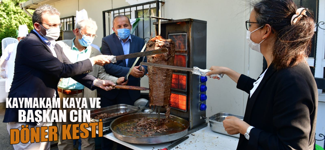 Sağlık çalışanlarına döner ikramı.. Kaymakam horon tepti