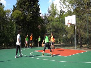 Tuzla'da Basketbol Turnuvası