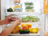 Gıdaları buzdolabında doğru şekilde saklayın, israfı önleyin