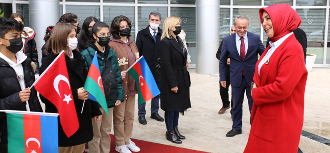 Milli Eğitim Bakanı Mahmut ÖZER’in Misafirleri Tuzla’daydı