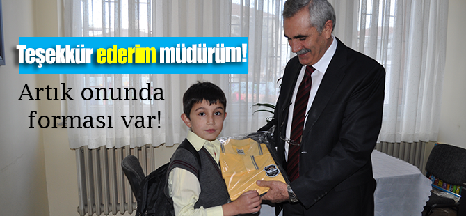 Çikolatayla karşıladı, formayla uğurladı!
