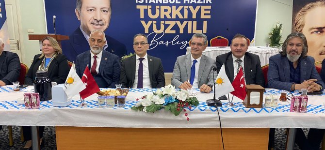 AK Parti ve MHP İlçe Başkanı muhtarlar gününü kutladı