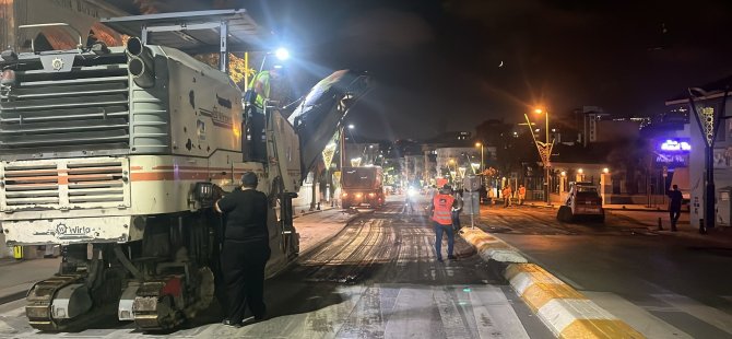 5 Ayrı Ekip İlçe Genelinde Asfalt Yama Çalışması Yapıyor