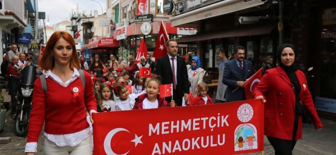 Tuzla'da çok farklı Cumhuriyet Bayramı Kutlaması