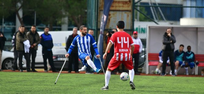 3 ARALIK DÜNYA ENGELLİLER GÜNÜ’NE ÖZEL FUTBOL MAÇI