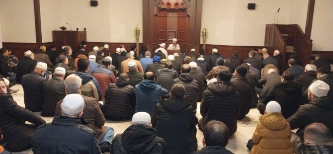 Hz. Adem Camii Tefsir Sohbetleri'nde 5. yıl coşkusu