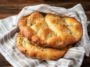 Pendik'te o mahallede ekmek ve pide bedava