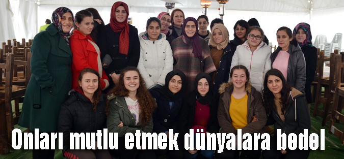 Yetim çocuklara çifte karne hediyesi!