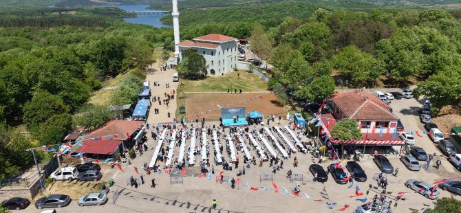 Emirli Köy Konağı Hıdırellez Şenlikleri’yle birlikte açıldı