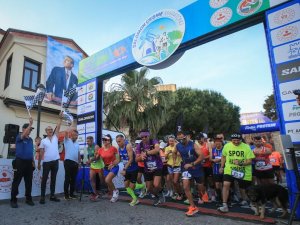 Salomon Çeşme Maratonu sona erdi