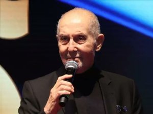 Ünlü sanatçı hayatını kaybetti!