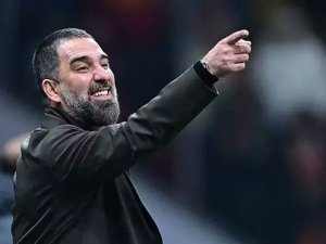 Arda Turan Fenerbahçeli yıldızı istiyor!