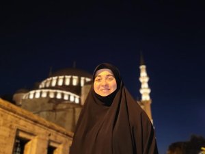 Pınar Özbek’ten Esma’nın Işığında: Kalbe Yolculuk Başladı