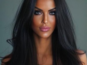 MİCHAELA ASTRO ÖZCAN VE SAMAR BANA GELMELİLER