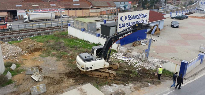 Esenyalı Köprüsü'nde çalışmalar yeniden başladı