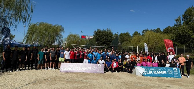 Pendik Belediyesi 3*3 Kum Voleybolu Turnuvası Düzenledi