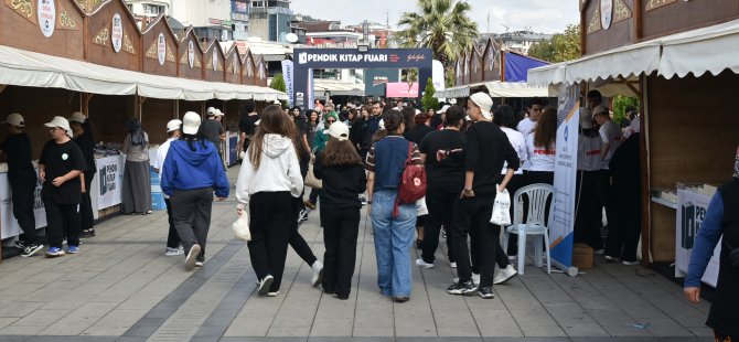 Pendik 10. Kitap Fuarı Başladı