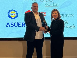 Ziya ÖNCAN’a “Yılın En Başarılı STK Başkanı” Ödülü