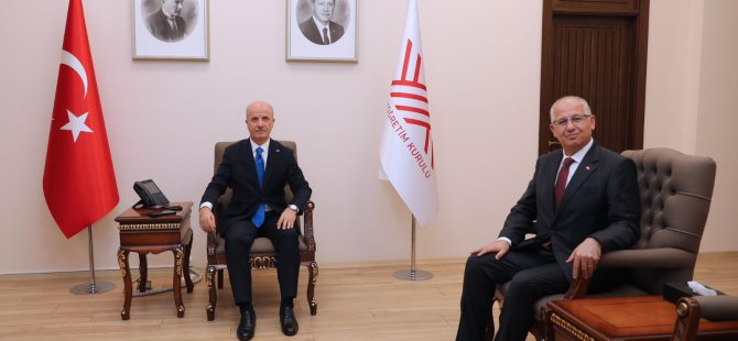 Üniversite (Lisans) Eğitimi 3 yıla iniyor!