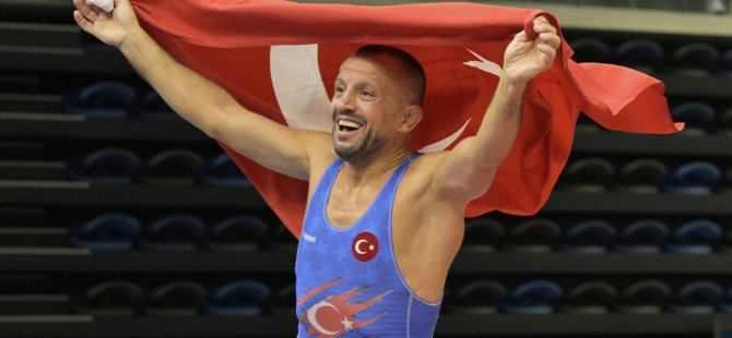 Pendikli Semih Özdemir Dünya Şampiyonu!