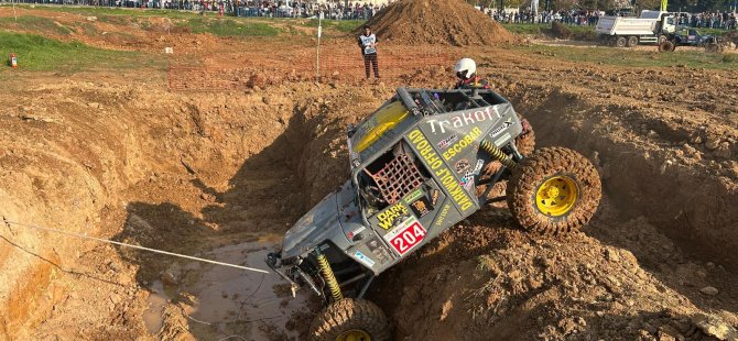 Pendik’te Dev Araçlar Yarıştı!