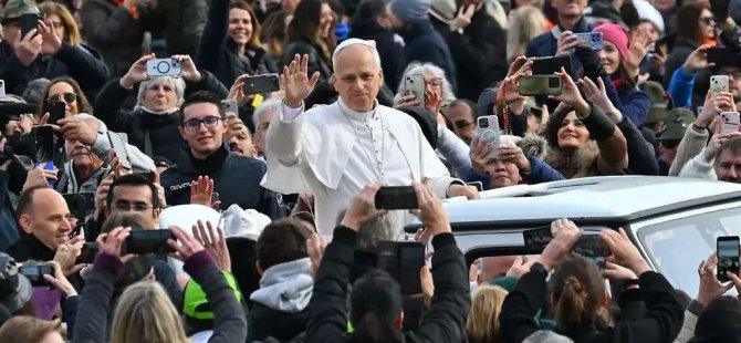 Katoliklerin ruhani lideri Papa yarın Türkiye'de