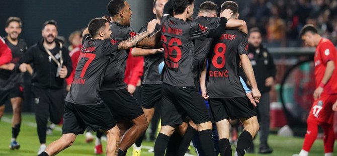 Lider dolu dizgin! Süper Lig Aşkına