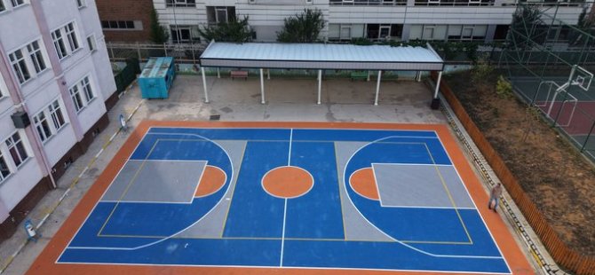 22 Okulun Daha Basketbol ve Voleybol Sahası Tamamlandı