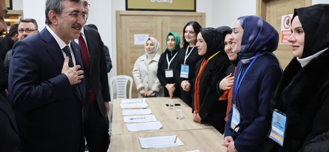 Başkan Yardımcısı Yılmaz'dan en düşük emekli maaşı müjdesi!