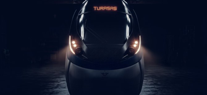TÜRKİYE'NİN ÜRETTİĞİ İLK HIZLI TREN RAYLARA İNİYOR