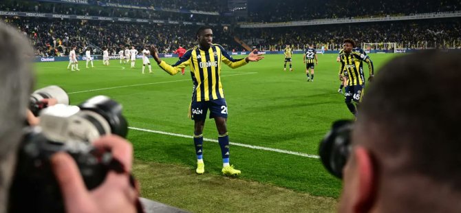Fenerbahçe 90 artı 5'te hayata döndü
