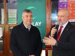 Yeşilay'dan gençlik iftarı