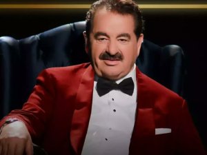 Ünlü türkücü Tatlıses hastaneye kaldırıldı!