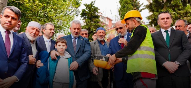 Kaynarca Bahçelievler Camii’nin Temeli Dualarla Atıldı