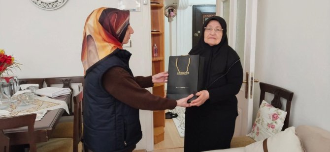 Pendik’te Şehit Annelerine Anlamlı Ziyaret