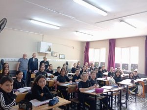 Yazar Levent Ertekin Öğrencilerle Buluştu