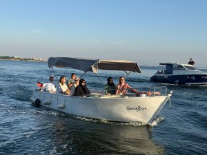 Pendik'te “Nostaljik Kayık Turları” Başladı