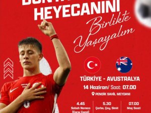 Pendik'te Milli Maç Heyecanı Dev Ekranda