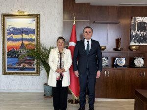 Yeni muhtardan kaymakama ziyaret