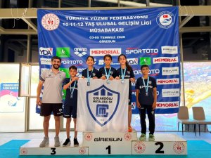 ÇOLAKOĞLU METALURJİ SPOR KULÜBÜ YÜZÜCÜLERİNDEN GURURLANDIRAN BAŞARI