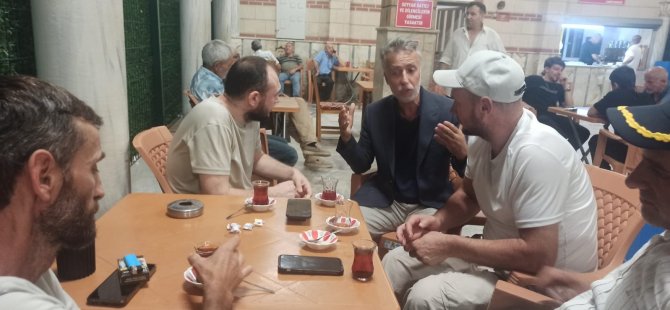 HÜDA PAR Vatandaşı dinliyor