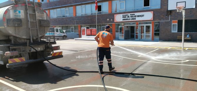 Pendik'teki okullarda Dezenfeksiyon ve Temizlik Çalışması Tamamlandı